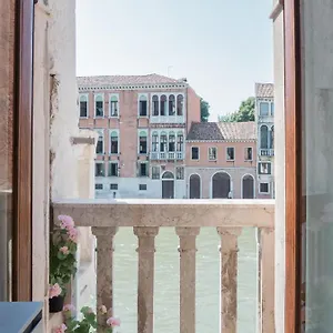 Palace Canal View By Wonderful Italy Appartamento